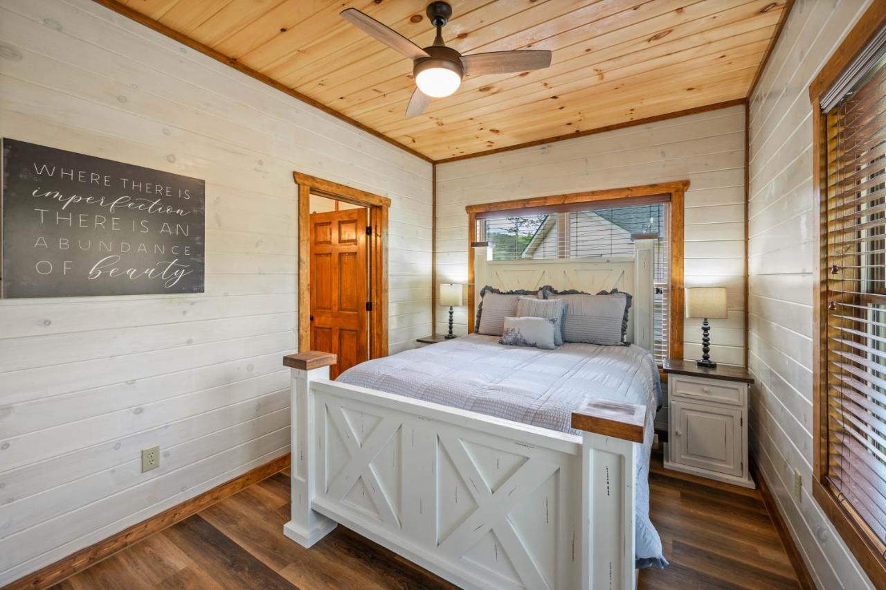Osprey Nest Cottage Modern New Cabin Pigeon Forge Exterior photo